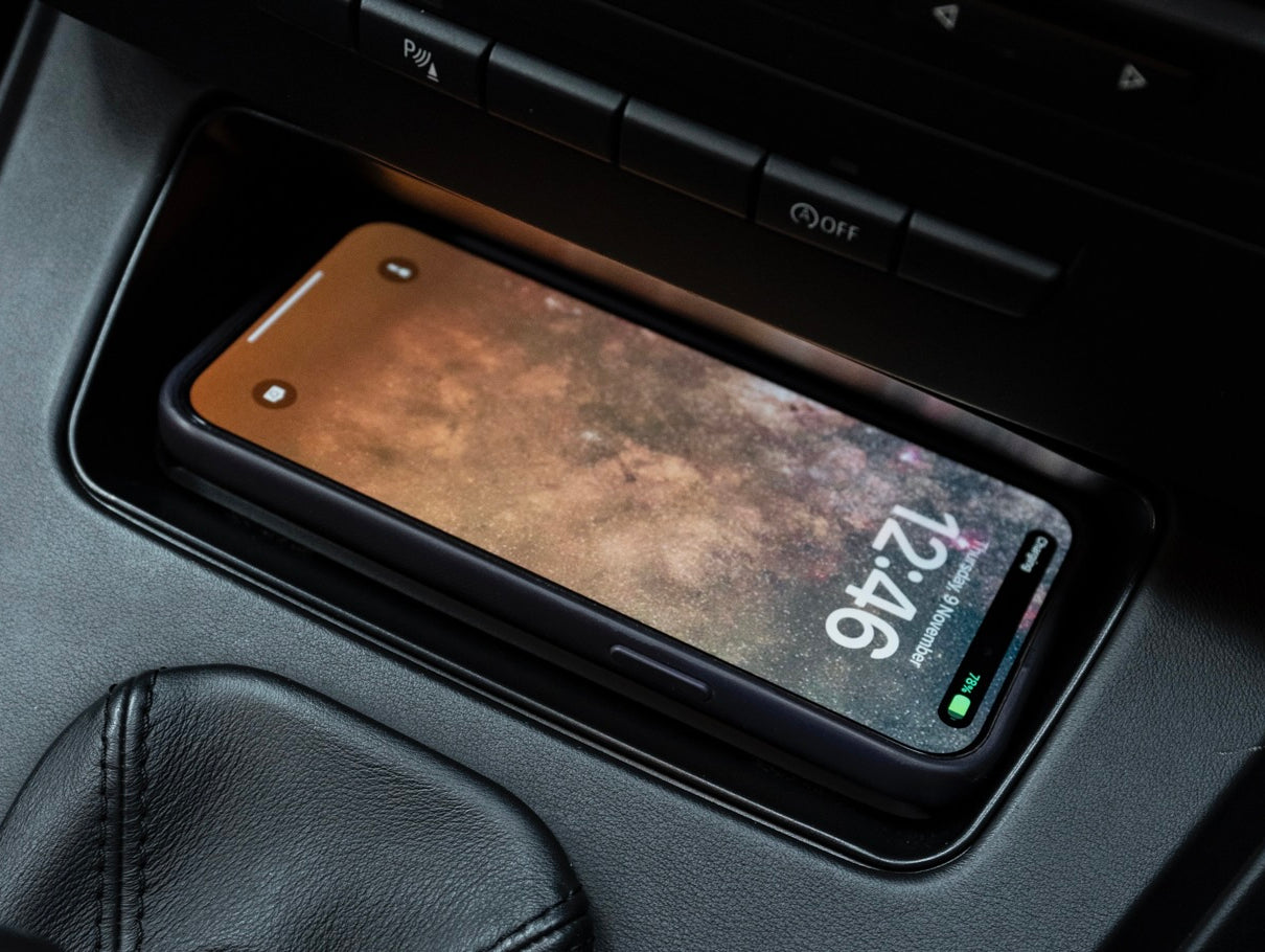 INDUKTIV Wireless Charging Retrofit Kit: The Ultimate Interior Upgrade for Your BMW