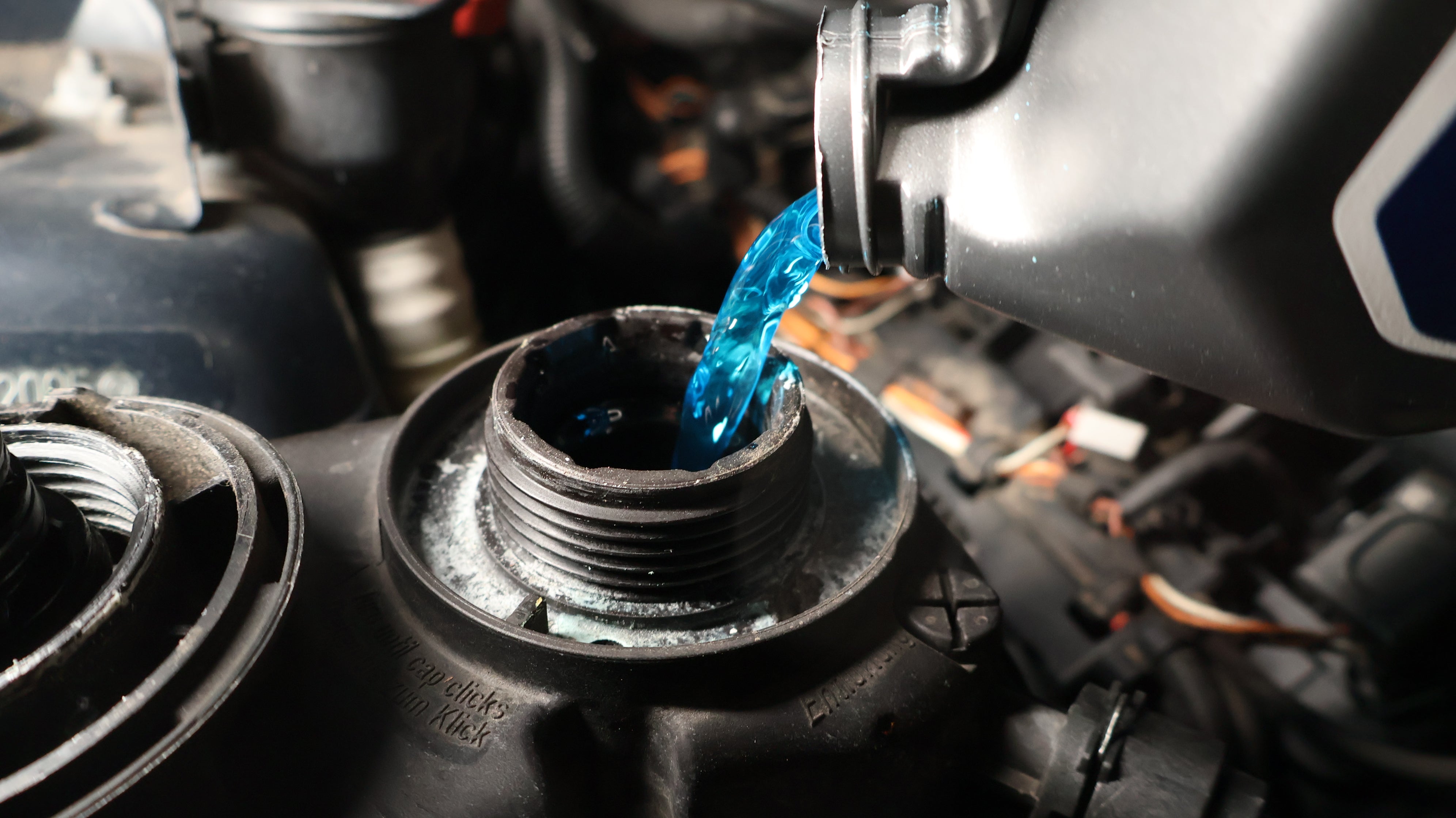 Green vs. Blue Coolant for BMW: Key Differences, Recommendations, and Expert Tips