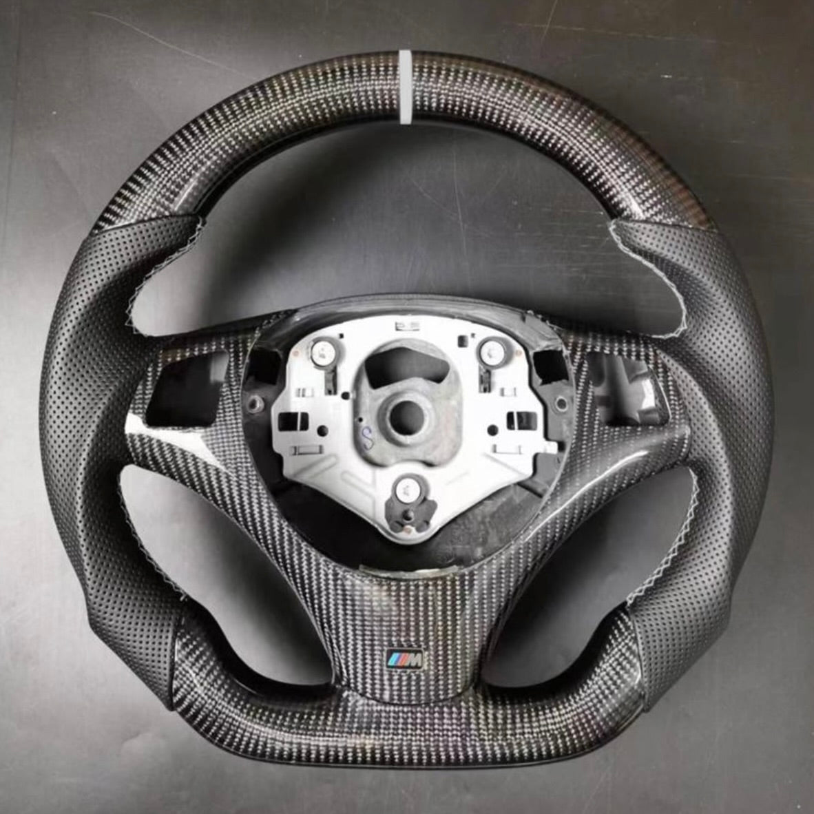 BMW 1 3 Series Flat-Bottom Carbon Fiber Steering Wheel (without Paddle Holes) | E90 E91 E92 E93 E82 E87 E88 325i 328i 330i 335i M3