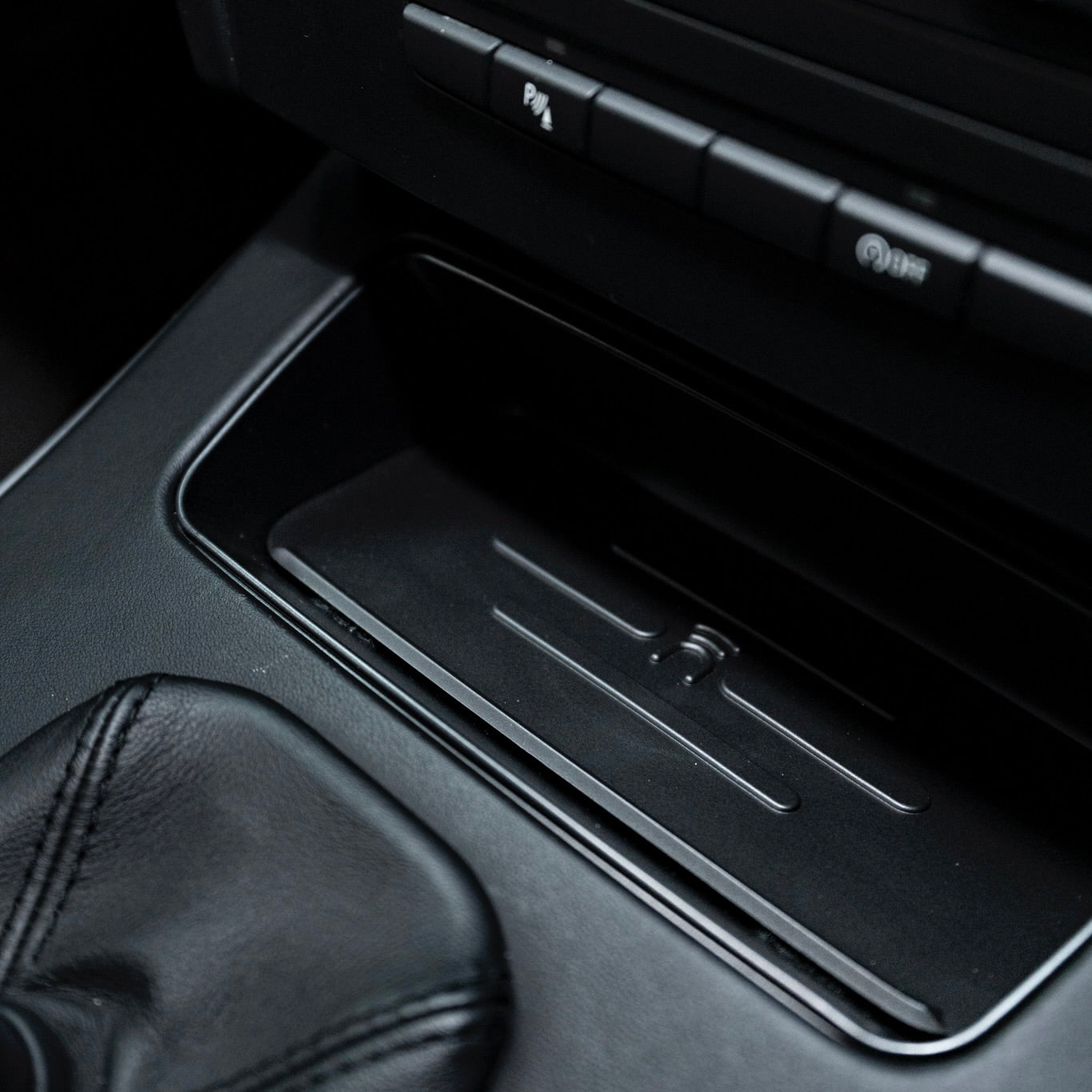 Bmw Series Wireless Charger INDUKTIV Wireless Charging System BMW