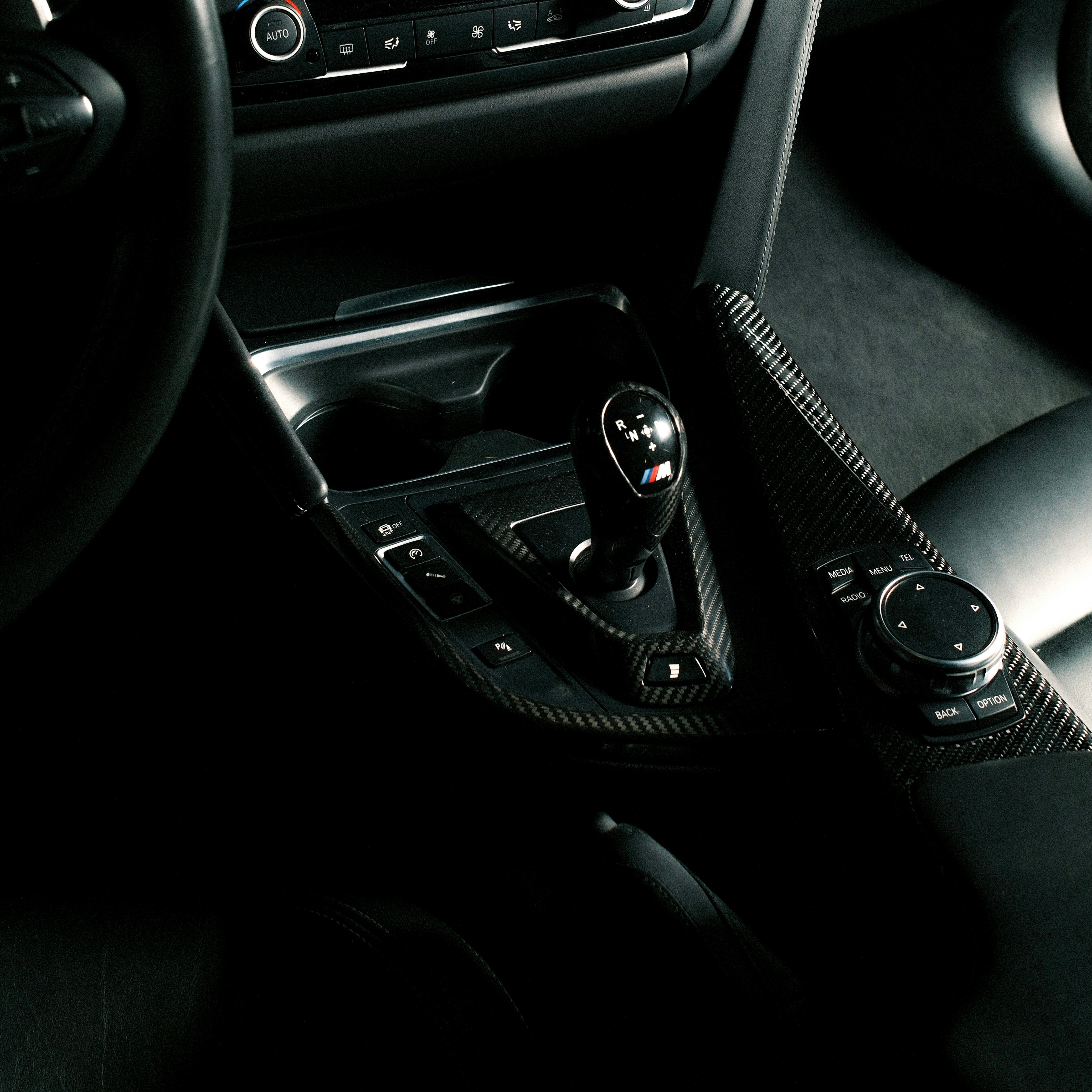 BMW F-Chassis 2 Series 7-Piece Authentic Carbon Fiber Interior