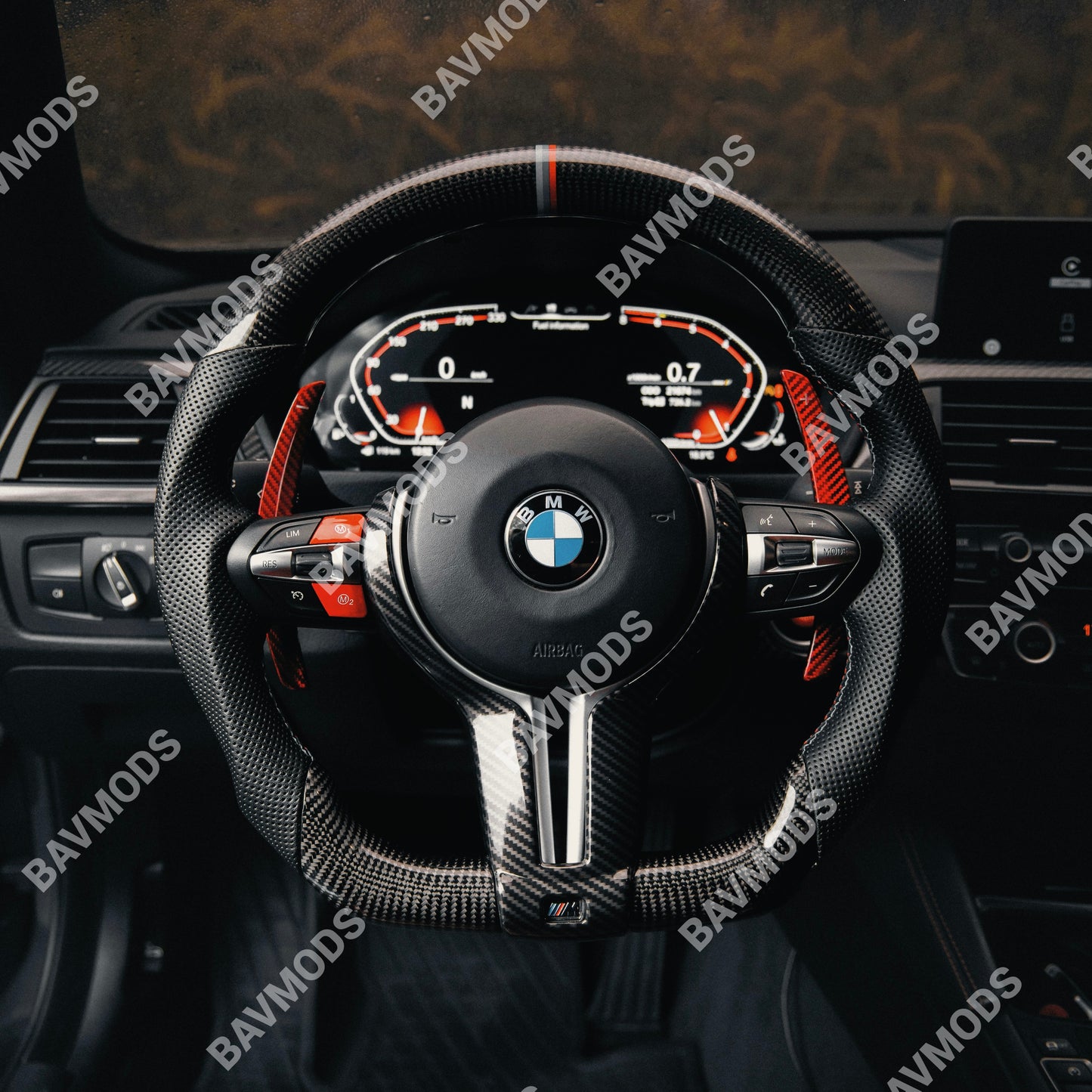 BMW M2 M3 M4 Carbonfaser-Lenkrad mit flacher Unterseite (mit Paddellöchern)